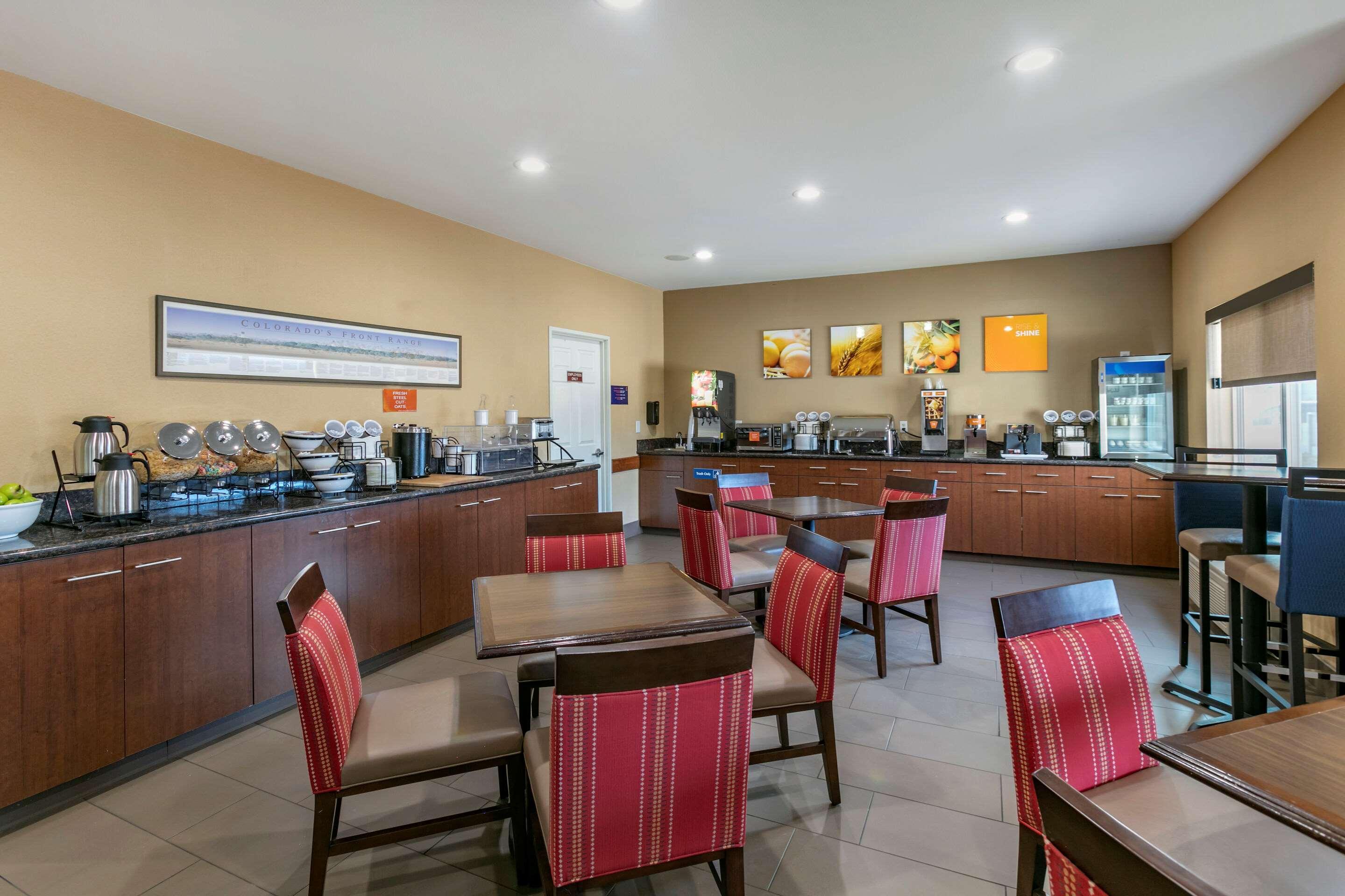 Comfort Inn Fort Collins North Exterior foto